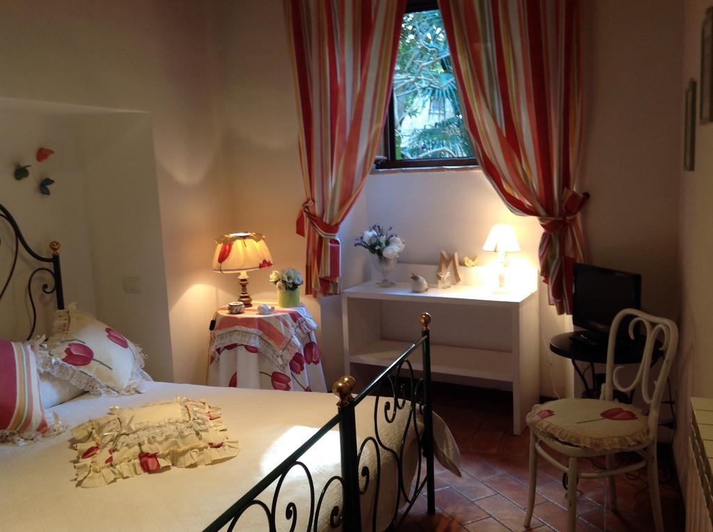 Appartamento Michelangeli-Private Parking Orvieto Chambre photo